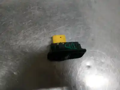 Piesă de schimb auto la mâna a doua PANOU COMANDÃ GEAMURI ELECTRICE FATÃ PARTEA DIN DREAPTA pentru FORD FIESTA (CB1)  Referințe OEM IAM 8A6T14529AB  