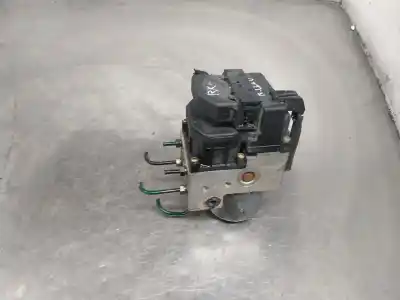 Pezzo di ricambio per auto di seconda mano abs per renault clio ii fase ii (b/cb0) authentique 58 cv / 43 kw riferimenti oem iam 8200085584  