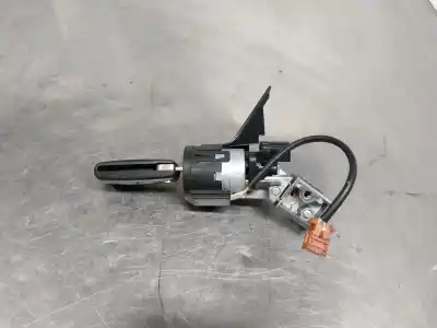Pezzo di ricambio per auto di seconda mano interruttore di avviamento per peugeot 207 xs pack riferimenti oem iam 9663123280  