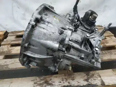 Second-hand car spare part gearbox for renault scenic ii authentique 120 cv / 88 kw oem iam references nd0002  
