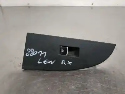 Peça sobressalente para automóvel em segunda mão Botão / Interruptor Elevador Vidro Dianteiro Direito por SEAT LEON (1P1) Reference Referências OEM IAM 1P1867172  
