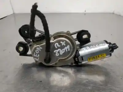 Pièce détachée automobile d'occasion MOTEUR D'ESSUIE-GLACE ARRIERE pour SEAT LEON (1P1)  Références OEM IAM 5P0955711B  