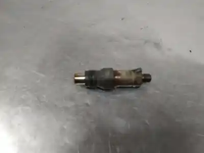 Pièce détachée automobile d'occasion INJECTEUR pour PEUGEOT 205 BERLINA  Références OEM IAM LCR673520  