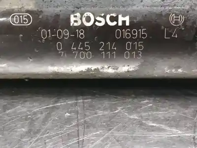 İkinci el araba yedek parçası ENJEKTÖR RAMPASI için RENAULT MEGANE I BERLINA HATCHBACK (BA0)  OEM IAM referansları 7700111013  