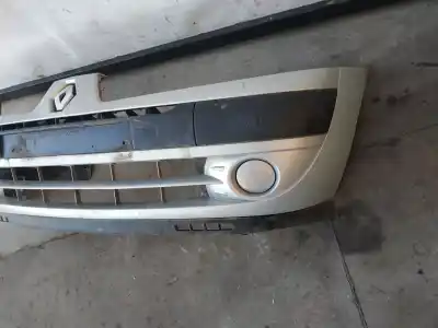 Автозапчастина б/у передній бампер для renault clio ii fase ii (b/cb0) authentique посилання на oem iam   