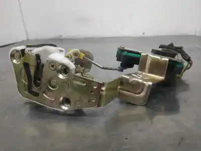 Second-hand car spare part left front door lock for daewoo matiz cd oem iam references   