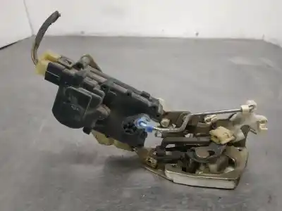 Second-hand car spare part rear left door lock for daewoo matiz cd oem iam references   