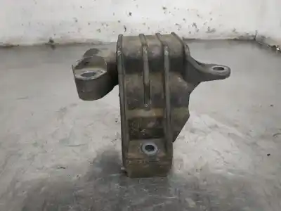 Second-hand car spare part engine support for opel vectra c caravan sport oem iam references 2104461  