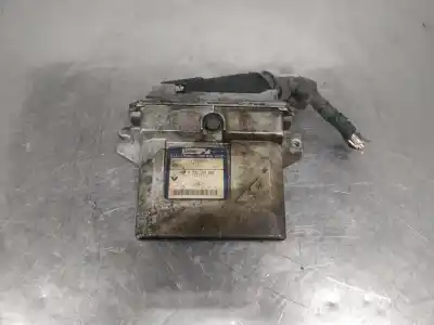 Pezzo di ricambio per auto di seconda mano centralina motore per renault kangoo (f/kc0) authentique 64 cv / 47 kw riferimenti oem iam 7700104956  