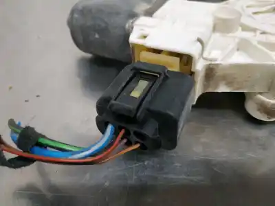 Pezzo di ricambio per auto di seconda mano alzacristalli anteriore sinistro per bmw serie 1 berlina (e81/e87) 118d riferimenti oem iam 996624101  