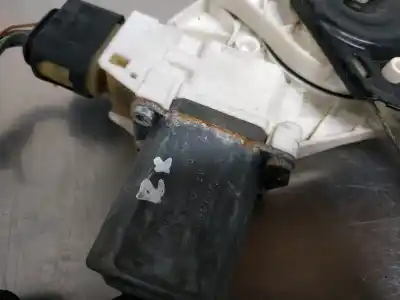 Pezzo di ricambio per auto di seconda mano alzacristalli anteriore sinistro per bmw serie 1 berlina (e81/e87) 118d riferimenti oem iam 996624101  