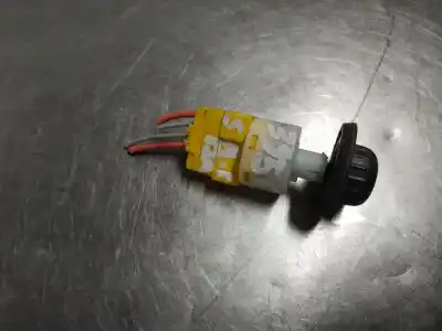 Peça sobressalente para automóvel em segunda mão trocar por citroen saxo 1.5 diesel referências oem iam   