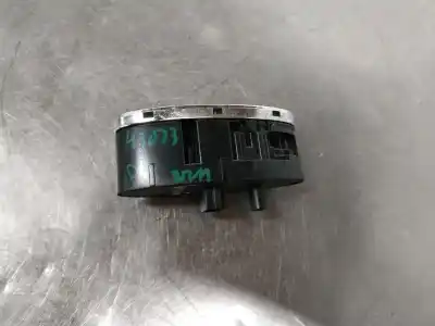 Recambio de automóvil de segunda mano de mando elevalunas delantero derecho para mercedes clase e (w211) berlina e 320 cdi (211.022) 224 cv / 165 kw referencias oem iam a2118219758  