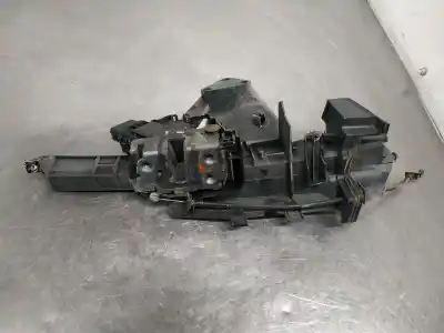 Pezzo di ricambio per auto di seconda mano serratura porta anteriore destra per ford focus c-max (cap) connection riferimenti oem iam 24000010013  