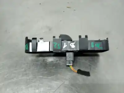 Peça sobressalente para automóvel em segunda mão Botão / Interruptor Elevador Vidro Dianteiro Direito por PEUGEOT 308 SPORTIUM 119 CV / 88 KW Referências OEM IAM 96565184XT  