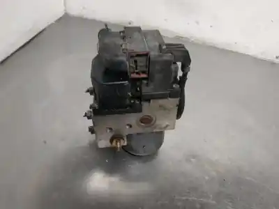 Pezzo di ricambio per auto di seconda mano abs per renault clio ii fase i (b/cbo) 1.9 d alize riferimenti oem iam 8200085584  