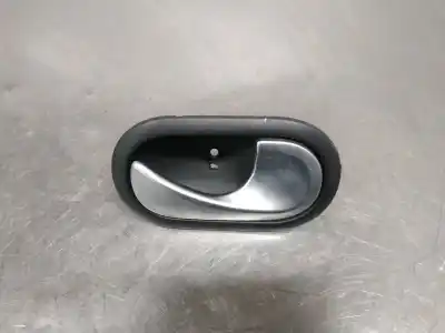 Second-hand car spare part interior right rear handle for renault modus confort dynamique 98 cv / 72 kw oem iam references   