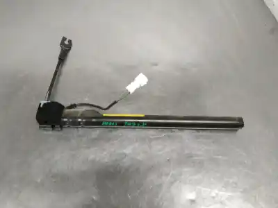 Second-hand car spare part left airbag tensioner for renault modus confort dynamique 98 cv / 72 kw oem iam references 8200215871  