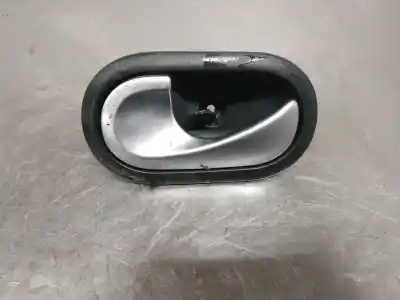 Second-hand car spare part interior left rear handle for renault modus confort dynamique 98 cv / 72 kw oem iam references   