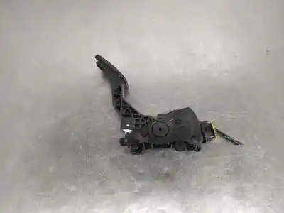 Second-hand car spare part Accelerator Pedal for HYUNDAI I30 Classic OEM IAM references 327002R300  