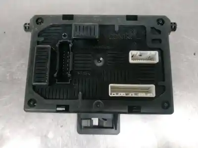 Second-hand car spare part electronic module for renault modus confort dynamique 98 cv / 72 kw oem iam references 8200497361  