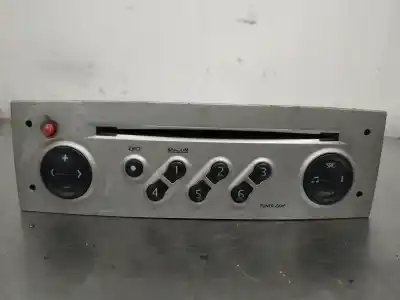 Pezzo di ricambio per auto di seconda mano impianto audio / radio cd per renault modus confort dynamique 98 cv / 72 kw riferimenti oem iam 8200357388  