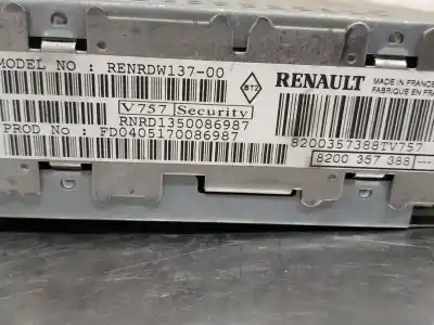 Pezzo di ricambio per auto di seconda mano impianto audio / radio cd per renault modus confort dynamique 98 cv / 72 kw riferimenti oem iam 8200357388  