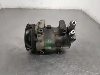 Pezzo di ricambio per auto di seconda mano compressore aria condizionata per renault clio ii fase i (b/cbo) 1.9 d alize riferimenti oem iam 7700111235  