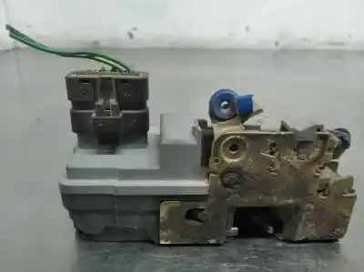 Second-hand car spare part left front door lock for citroen berlingo 1.9 d multispace oem iam references   