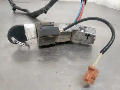 Peça sobressalente para automóvel em segunda mão Comutador De Ignição por CITROEN BERLINGO First Combi 1.6 HDi 75 SX Referências OEM IAM   