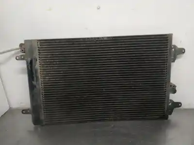 Peça sobressalente para automóvel em segunda mão Condensador / Radiador De Ar Condicionado por SEAT ALHAMBRA (7V9) Reference Referências OEM IAM 7M3820411A  