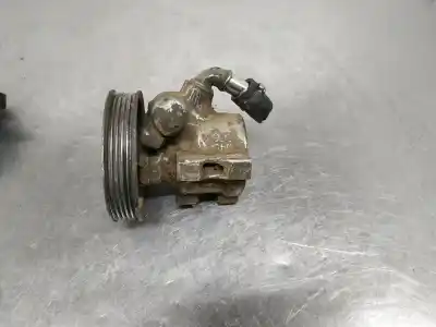 Pezzo di ricambio per auto di seconda mano POMPA STERZO per CITROEN SAXO  Riferimenti OEM IAM 9637389680  