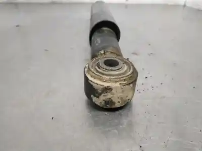 Pezzo di ricambio per auto di seconda mano Ammortizzatore Anteriore Sinistro per NISSAN CABSTAR E Cabina simple Cabina individual Riferimenti OEM IAM 56100F3902  