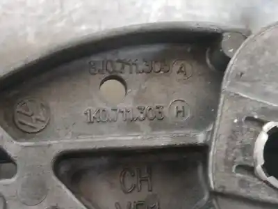 Peça sobressalente para automóvel em segunda mão alavanca de travão de mão por seat leon (1p1) reference referências oem iam 1k0711303h  