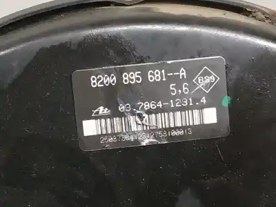 Peça sobressalente para automóvel em segunda mão servo freio por renault clio iii pack authentique referências oem iam 8200895681a  