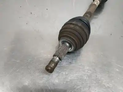 Peça sobressalente para automóvel em segunda mão transmissão dianteira direita por renault clio iii pack authentique referências oem iam 8200499586  