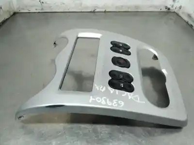 Peça sobressalente para automóvel em segunda mão interruptor 4 piscas - emergência por dacia sandero laureate referências oem iam 8200739438  