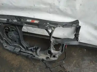 Peça sobressalente para automóvel em segunda mão Painel Frontal por AUDI A4 BERLINA (B5) 2.5 TDI Referências OEM IAM 8D0121223  