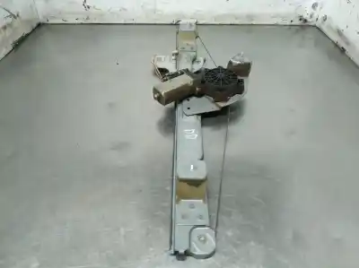Peça sobressalente para automóvel em segunda mão elevador de vidros dianteiro direito por dacia sandero laureate referências oem iam   