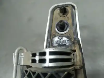 Peça sobressalente para automóvel em segunda mão puxador exterior dianteiro esquerdo por dacia sandero laureate referências oem iam 0501801  