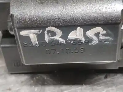 Pezzo di ricambio per auto di seconda mano baule / serratura del cancello per renault clio iii pack authentique riferimenti oem iam 8200947699  