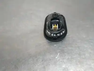 Автозапчастина б/у ВНУТРІШНЯ ЗАДНЯ ПРАВА РУЧКА для RENAULT CLIO III  Посилання на OEM IAM   