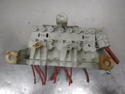 Peça sobressalente para automóvel em segunda mão Caixa De Fusíveis E Relés por BMW SERIE 5 BERLINA (E39) 530d Referências OEM IAM 8387545  