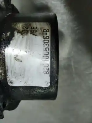 Peça sobressalente para automóvel em segunda mão Depressor De Travões / Bomba De Vácuo por DACIA SANDERO Laureate Referências OEM IAM 8201005306B  