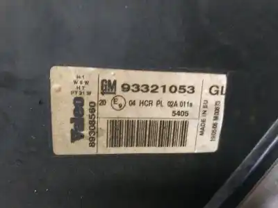 Second-hand car spare part right headlight for opel meriva cosmo oem iam references 93321053  