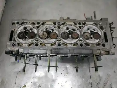 Pièce détachée automobile d'occasion CULASSE DU MOTEUR pour PEUGEOT 306 BERLINA 3/4/5 PUERTAS (S2)  Références OEM IAM 9633750210  