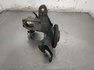 Pièce détachée automobile d'occasion MOYEU DE ROUE AVANT DROITE pour PEUGEOT 406 BERLINA (S1/S2)  Références OEM IAM   