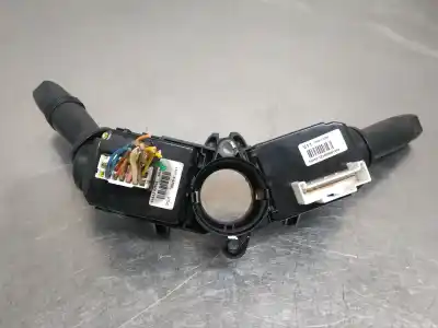 Peça sobressalente para automóvel em segunda mão Comandos De Alavanca por HYUNDAI I40 Style Referências OEM IAM 934103Z200MB  