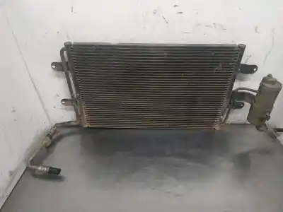 Gebrauchtes Autoersatzteil KONDENSATOR / KÜHLER DER KLIMAANLAGE Kondensator zum VOLKSWAGEN GOLF IV BERLINA (1J1)  OEM-IAM-Referenzen 1J0820191D  
