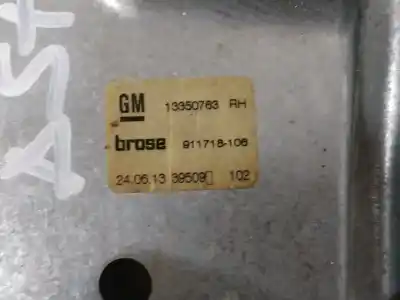 Peça sobressalente para automóvel em segunda mão Elevador De Vidros Traseiro Direito por OPEL ASTRA J LIM. Cosmo Referências OEM IAM 13350763  